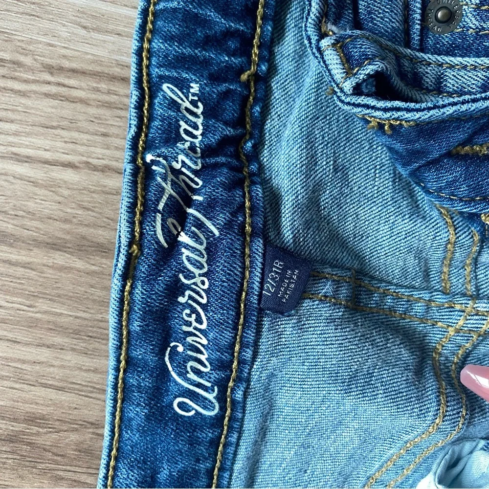 💙Color Block Jeans - Picture 10 of 12